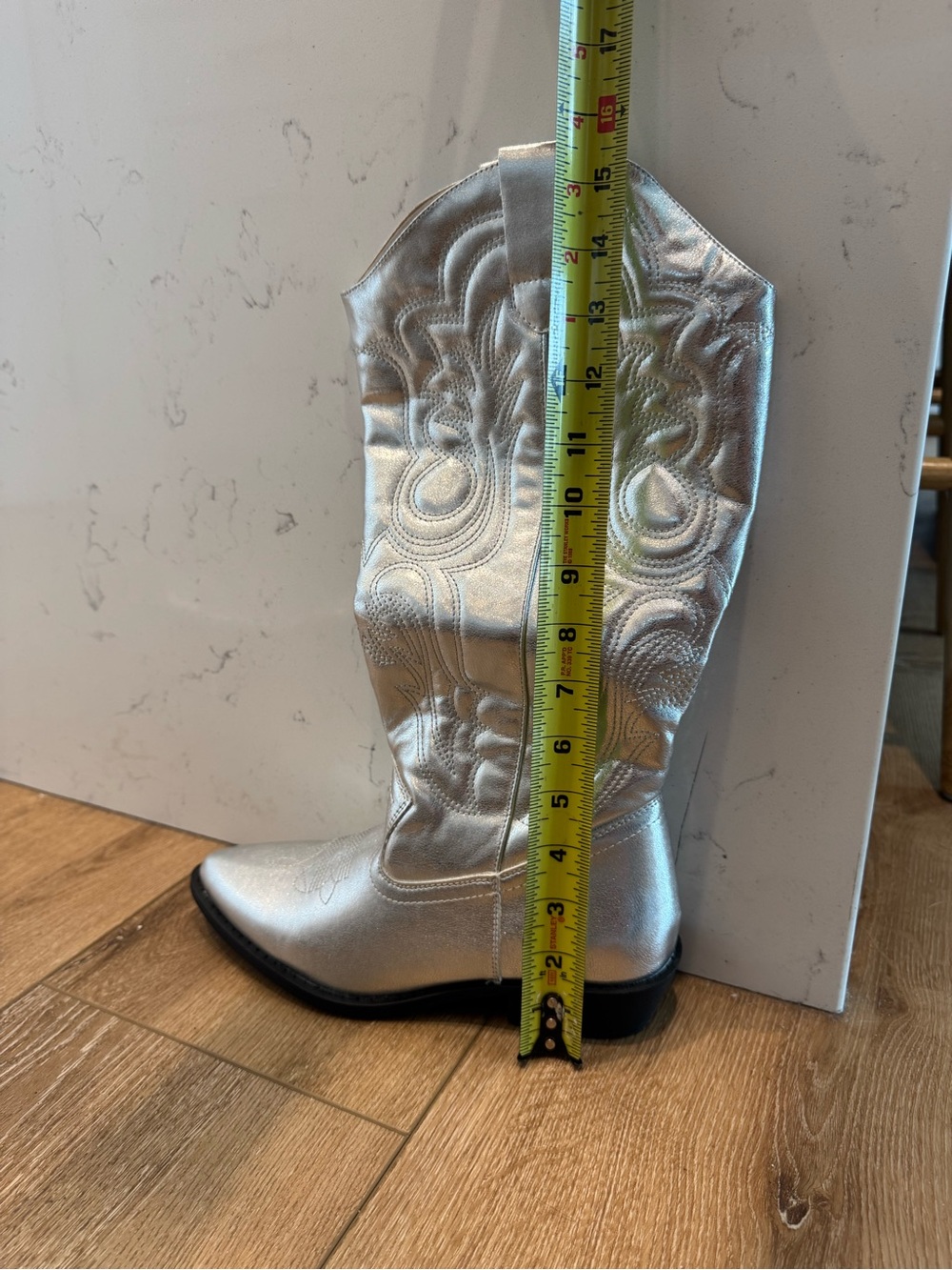 Journee Collection Chantry pointed-toe pull-on western boots size 8 - Picture 7 of 8